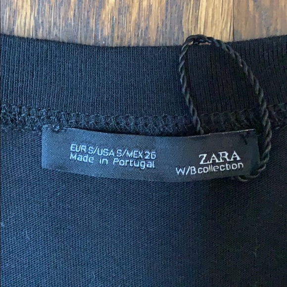 Zara tank top with accented jewel necklace - Picture 3 of 4